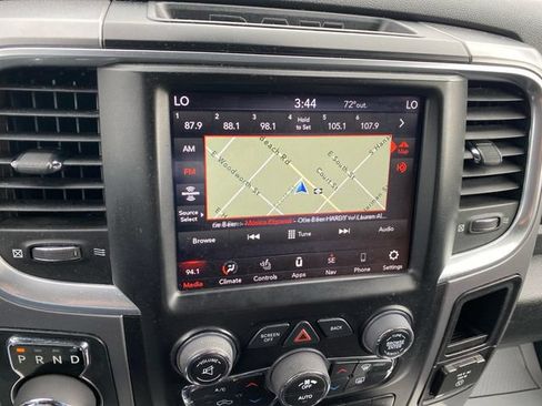 Used 2022 RAM 1500 Classic Warlock w/ Ceramic Grey Warlock Package AWD/4WD image 23