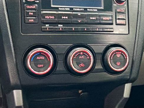 Used 2015 Subaru Forester 2.5i Limited image 15