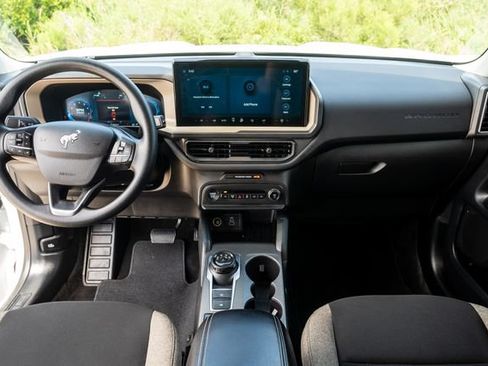 Used 2025 Ford Bronco Sport Big Bend AWD/4WD image 8