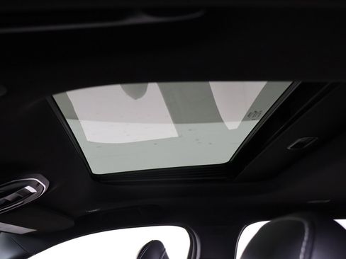 Used 2024 Jeep Grand Cherokee L Altitude image 19