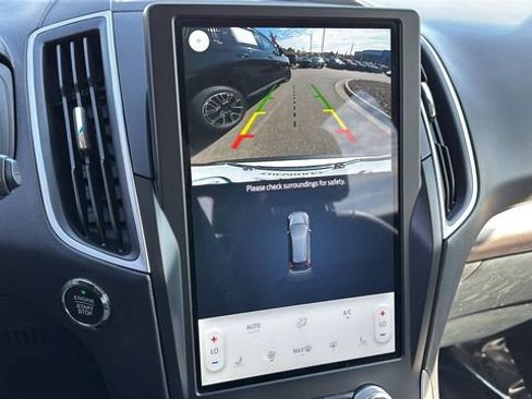 Used 2024 Ford Edge SEL image 26