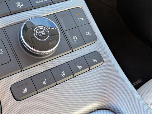 Used 2023 Hyundai Palisade Limited w/ Cargo Package image 24