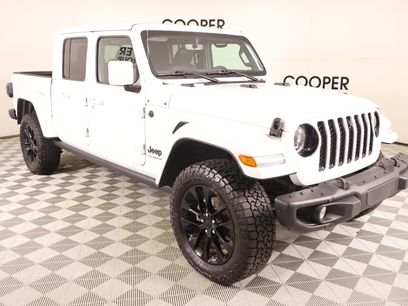 Used 2023 Jeep Gladiator Overland