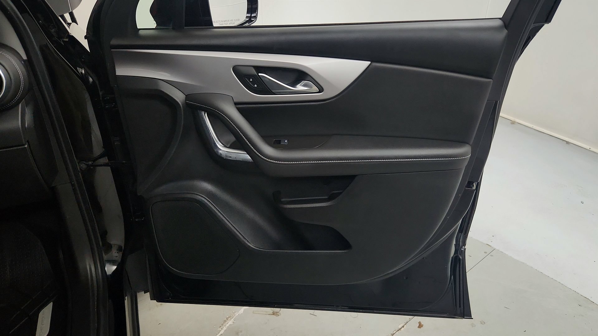Certified 2024 Chevrolet Blazer LT w/ LPO, Floor Liner Package FWD image 28
