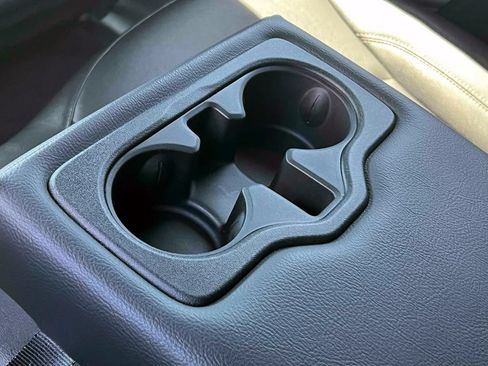 Certified 2025 Jeep Compass Limited AWD/4WD image 14