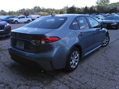 Used 2023 Toyota Corolla LE FWD image 8