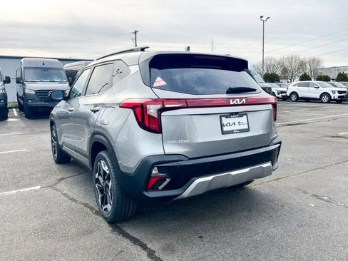 New 2026 Kia Seltos SX w/ SX Sunroof Package AWD/4WD image 10
