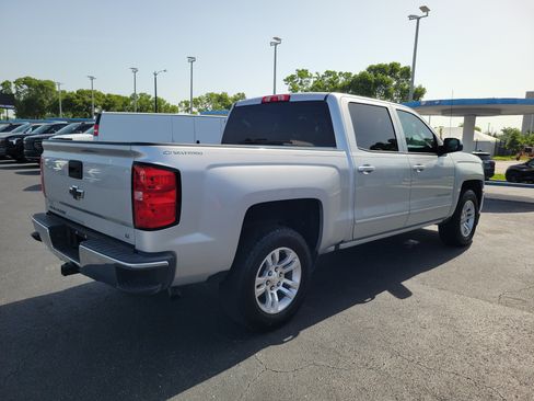 Used 2018 Chevrolet Silverado 1500 LT w/ All Star Edition RWD image 4