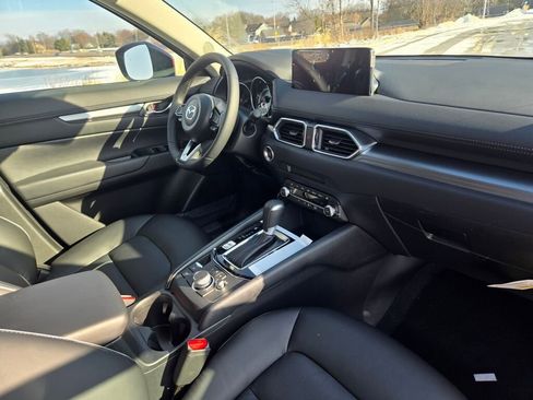 New 2025 MAZDA CX-5 AWD 2.5 S w/ Select Package image 5