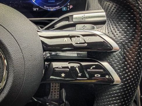 Used 2022 Mercedes-Benz EQS 450+ Sedan image 28