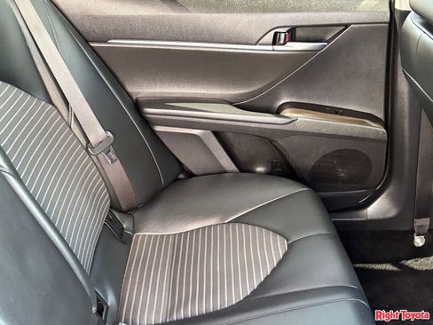 Certified 2022 Toyota Camry SE FWD image 14