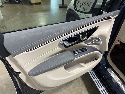 Used 2025 Mercedes-Benz EQS 450+ 4MATIC SUV image 6