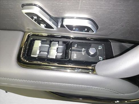 New 2026 Land Rover Range Rover Sport Dynamic SE image 26