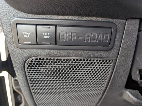 Used 2012 Jeep Wrangler Unlimited Rubicon w/ Connectivity Group image 28