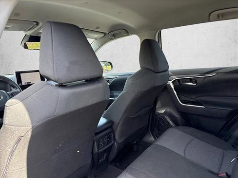 Certified 2025 Toyota RAV4 XLE FWD image 16