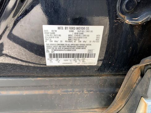 Certified 2020 Ford Explorer XLT w/ Comfort Package image 33