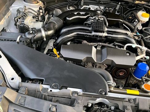 Used 2015 Subaru Forester 2.5i Limited image 32