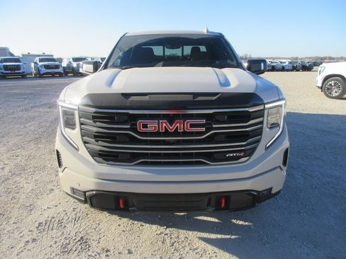 New 2026 GMC Sierra 1500 AT4 w/ AT4 Premium Package image 12