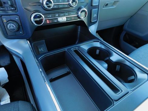 New 2024 Ford F150 XLT w/ Equipment Group 302A MID image 26