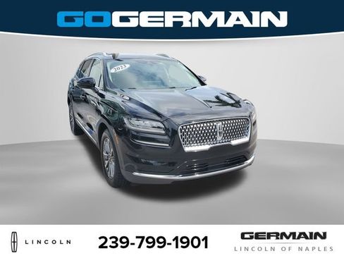 Certified 2023 Lincoln Nautilus AWD w/ Premium Package image 5