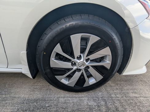 Used 2020 Nissan Altima 2.5 S image 17