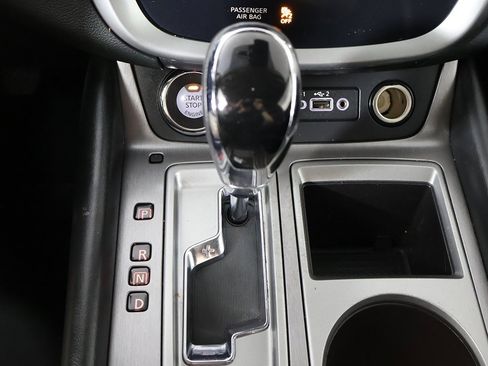 Used 2022 Nissan Murano SV image 41