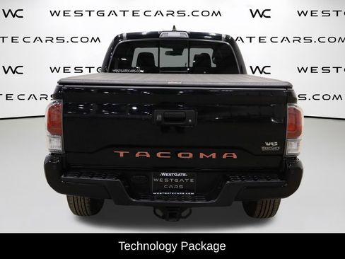 Used 2021 Toyota Tacoma TRD Off-Road w/ Technology Package image 4