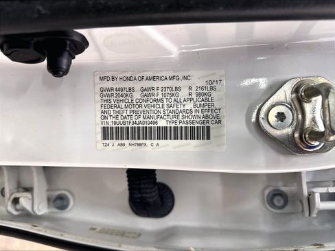 Used 2018 Acura TLX FWD image 22
