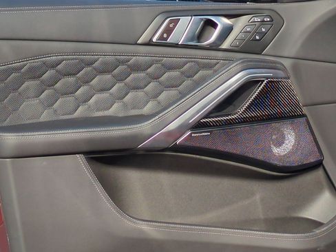Used 2025 BMW X6 M Competition w/ Executive Package image 14