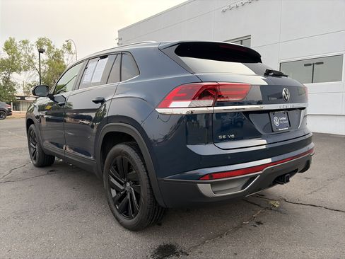 Used 2023 Volkswagen Atlas Cross Sport SE w/ Panoramic Sunroof Package AWD/4WD image 8