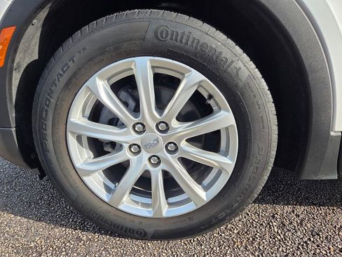Used 2022 Cadillac XT4 Luxury FWD image 10