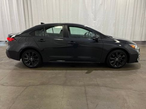 Certified 2023 Toyota Corolla XSE FWD image 3