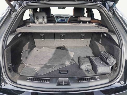 Used 2022 Cadillac XT4 Sport image 37