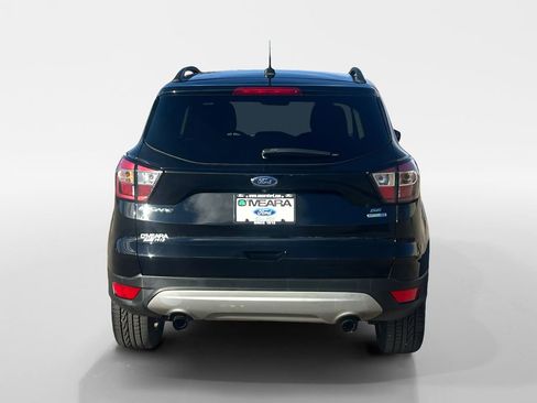 Used 2018 Ford Escape SE image 4