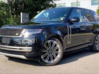 Used 2024 Land Rover Range Rover SE AWD/4WD video 1