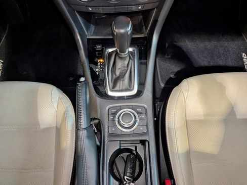 Used 2015 MAZDA MAZDA6 Grand Touring w/ GT Technology Package image 40