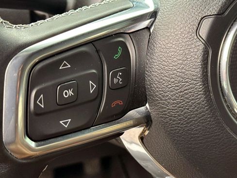 Used 2023 Jeep Wrangler Unlimited Sahara w/ Cold Weather Group image 18