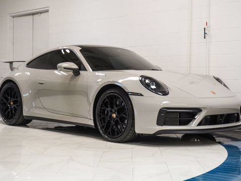 Used 2024 Porsche 911 Carrera 4 GTS AWD/4WD image 5