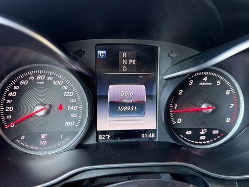 Used 2017 Mercedes-Benz GLC 300 image 37