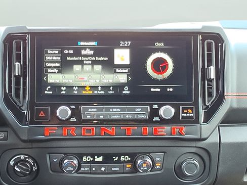Used 2025 Nissan Frontier PRO-4X w/ Interior Protection Package AWD/4WD image 13