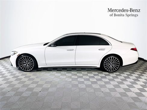Used 2022 Mercedes-Benz S 500 S 500 image 4