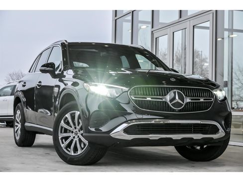 Certified 2026 Mercedes-Benz GLC 300 4MATIC image 1