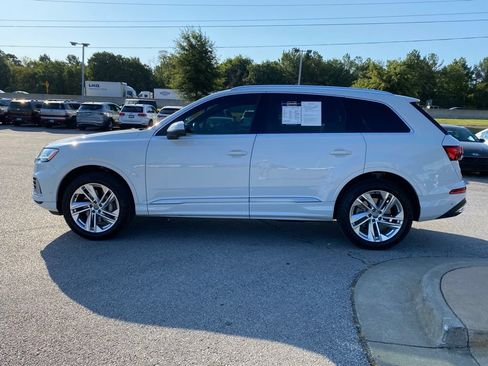 Used 2020 Audi Q7 2.0T Premium Plus w/ Premium Plus Package AWD/4WD image 4