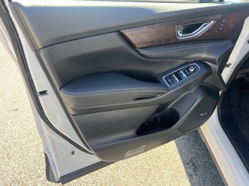 Certified 2023 Subaru Ascent Touring w/ Popular Package #2A image 10