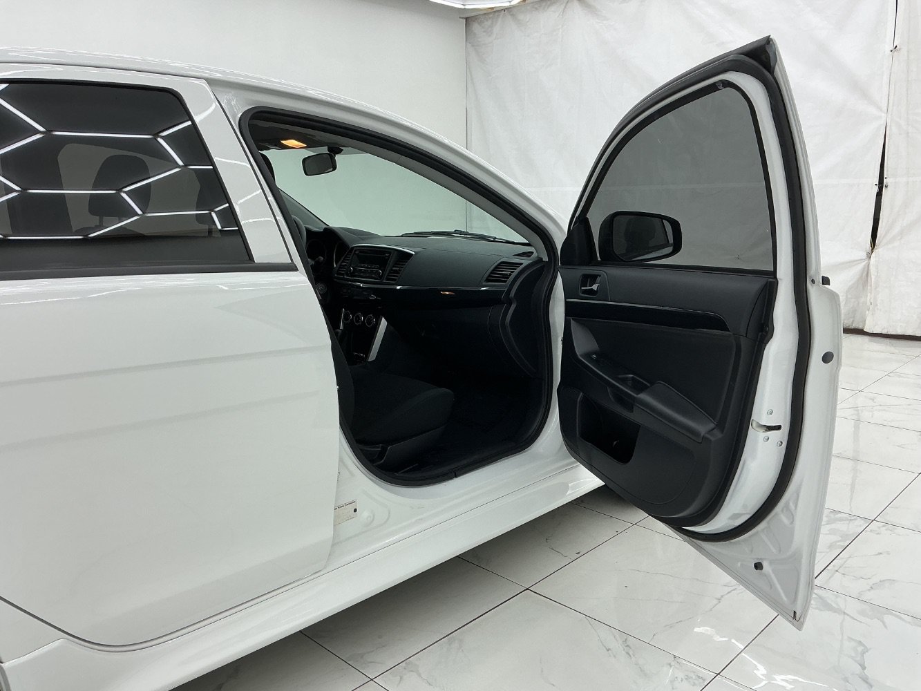 Used 2016 Mitsubishi Lancer ES AWD/4WD image 17