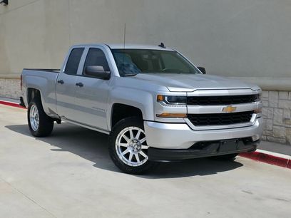 Used 2017 Chevrolet Silverado 1500 Custom w/ Custom Convenience Package