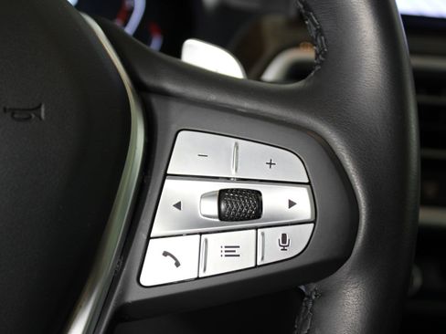 Certified 2025 BMW X4 xDrive30i image 28