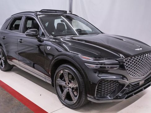 Certified 2025 Genesis GV70 3.5T Sport w/ Sport Advanced Package image 5