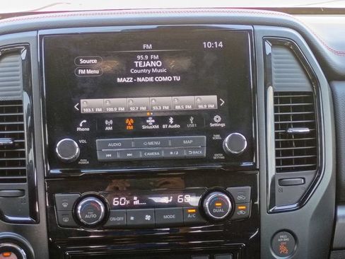 Used 2023 Nissan Titan PRO-4X w/ Pro-4x Convenience Package AWD/4WD image 28