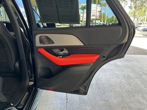 Used 2024 Mercedes-Benz GLE 53 AMG 4MATIC Coupe w/ Driver Assistance Package image 35